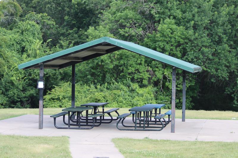 Dickinson Park Shelter