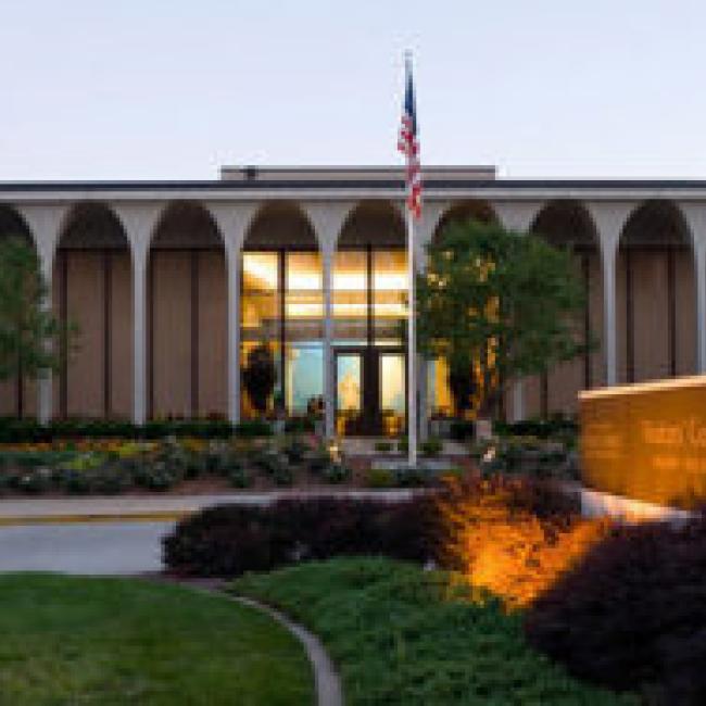 An exterior view of the Mormon Visitors Center in Independence, MO